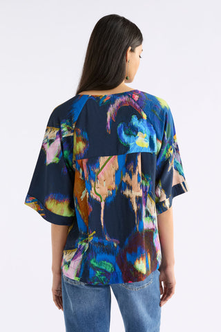 Moda V Neck Top Vaara Print