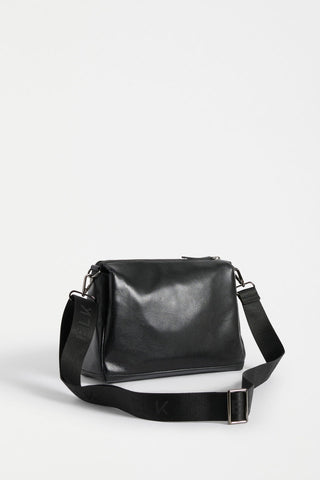 Veni Crossbody